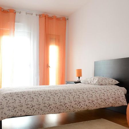 Entrecampos 6 Apartment Lisbon Luaran gambar