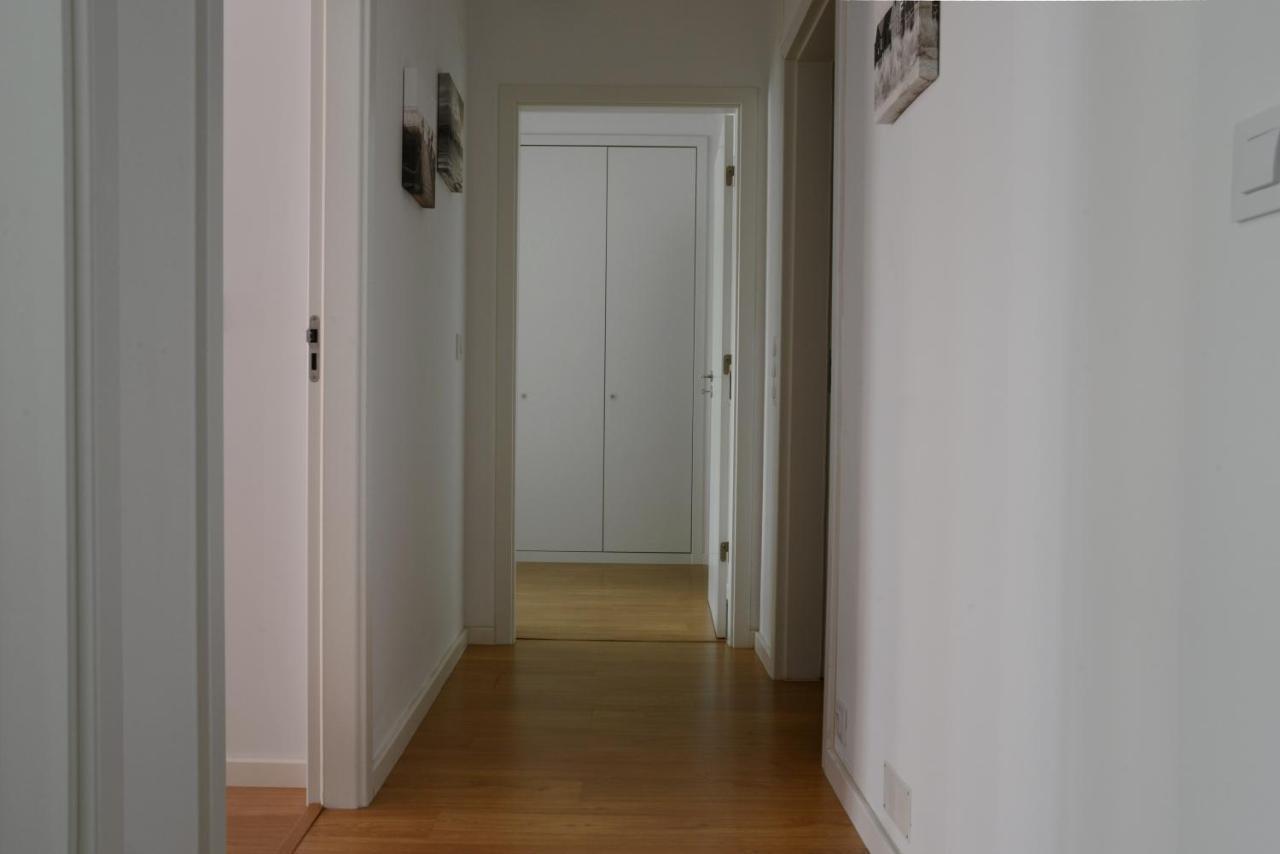Entrecampos 6 Apartment Lisbon Luaran gambar