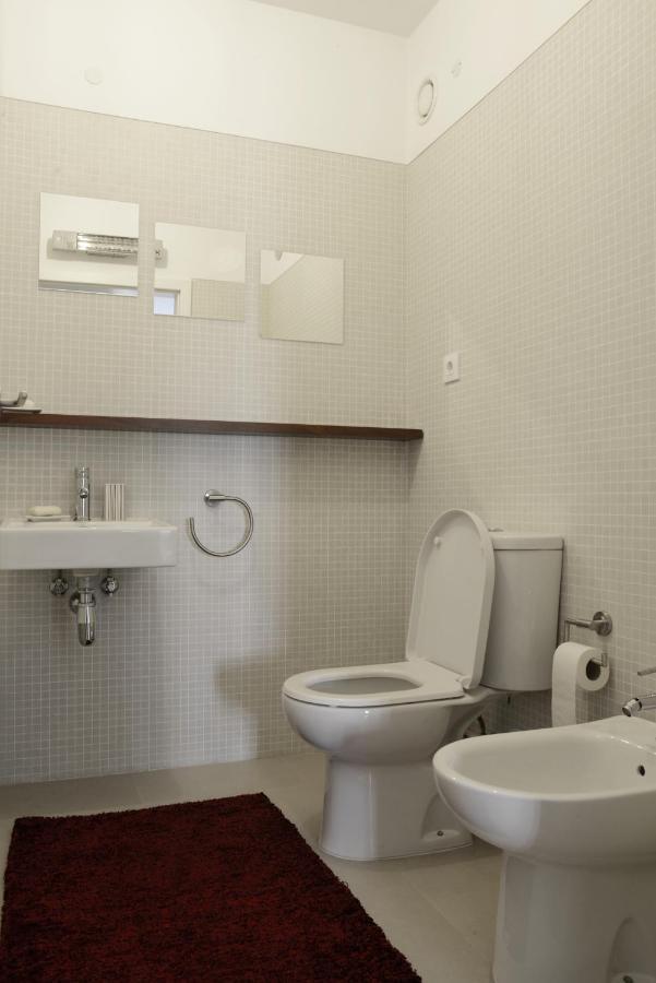 Entrecampos 6 Apartment Lisbon Luaran gambar